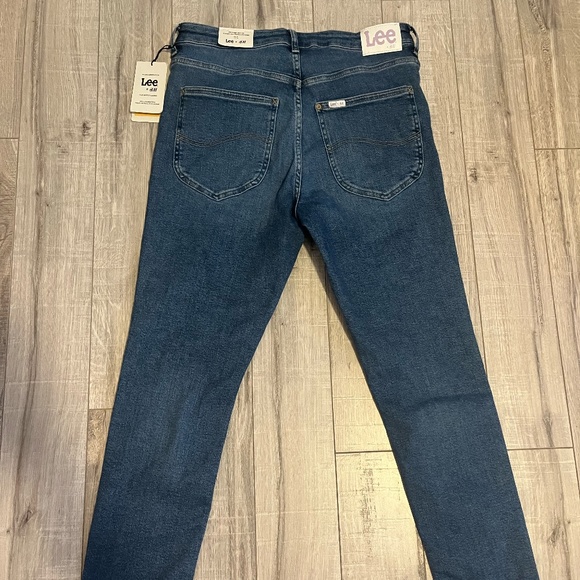 Jeans - Picture 3 of 6